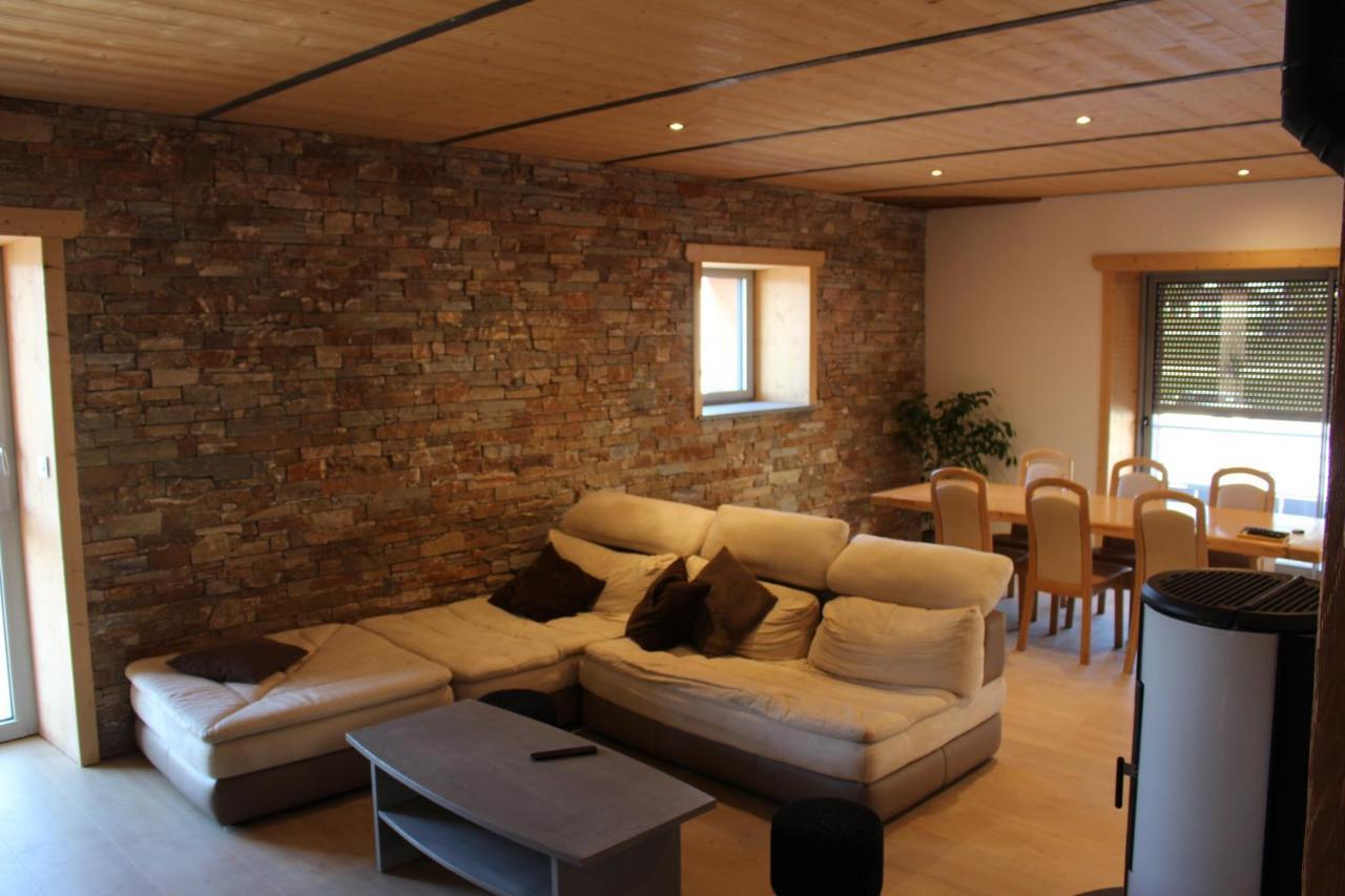 grand appartement privé neuf avec loggia Orchamps-Vennes Exterior foto