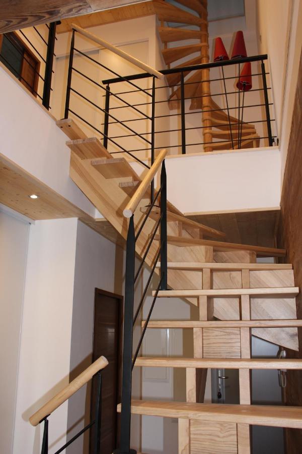 grand appartement privé neuf avec loggia Orchamps-Vennes Exterior foto